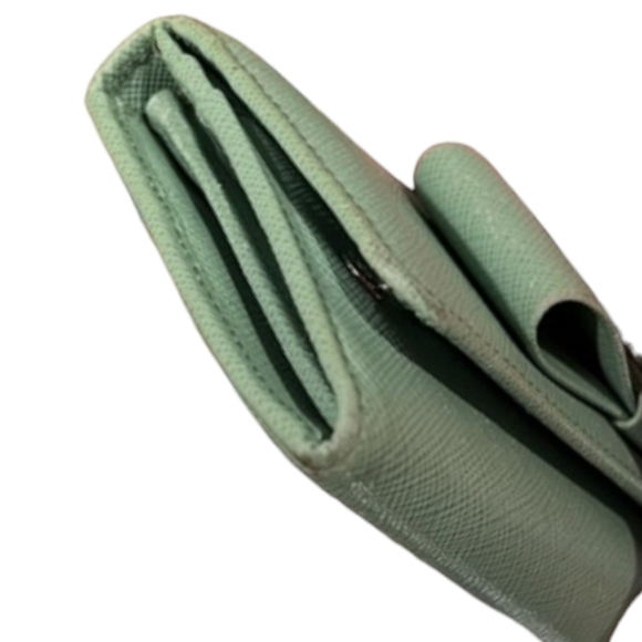 PRADA Green Fiocco Bow Saffiano Leather Long Wallet - Picture 2 of 9